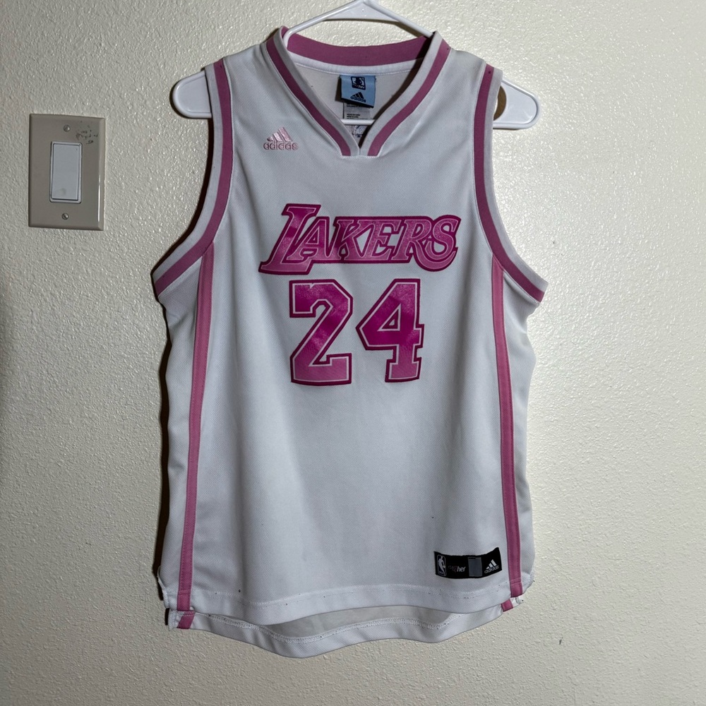 Kobe Bryant jersey